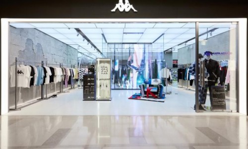 KAPPA AZZURRO店铺最新陈列展览