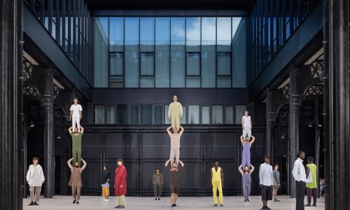 HOMME PLISSÉ ISSEY MIYAKE 2023春夏系列