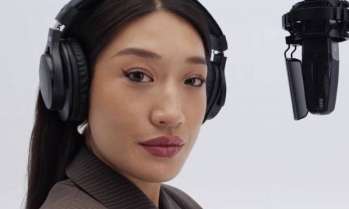 【美宝莲纽约官宣全球代言人PEGGY GOU