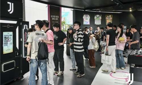 百年尤文赴蓉开「局」 马尔基西奥领衔足球文化盛宴